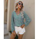 Summer European and American women's small floral V-neck 9/4 sleeve top T-shirt