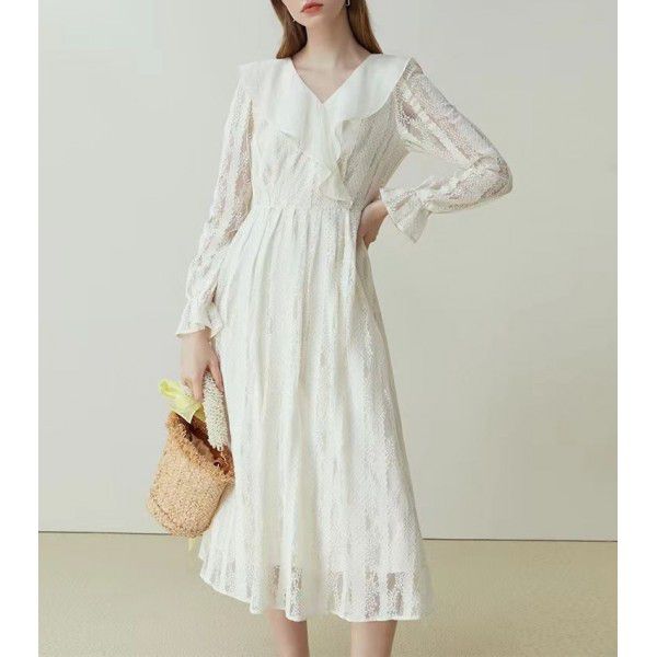 Fan Silan En Kikyo French Dress Women's Long Sleeve V-Neck Gentle Style Lace Splice Skirt Small, Fresh, and Sweet