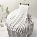 Elegant and elegant, elegant and elegant, with a large swing showing a high and thin drape. Spring and summer new A-line pleated half length skirt for children