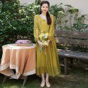 Chinese style solid color dress New Chinese style retro buckle V-neck loose and improved long cheongsam skirt