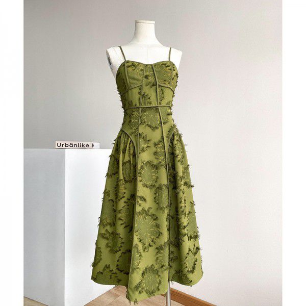 Retro niche design with a sense of camisole dress, new French style and fashionable dress