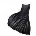 Elegant and elegant, elegant and elegant, with a large swing showing a high and thin drape. Spring and summer new A-line pleated half length skirt for children