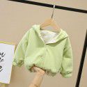 Girls' coat winter Korean version children's windbreaker foreign style hooded coat cartoon fashion