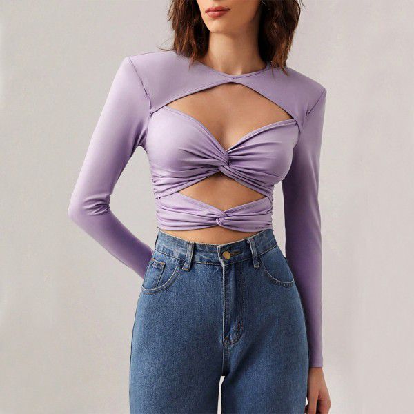 Sexy spicy girl with hollowed out front chest, slim fit long sleeved milk silk short top 